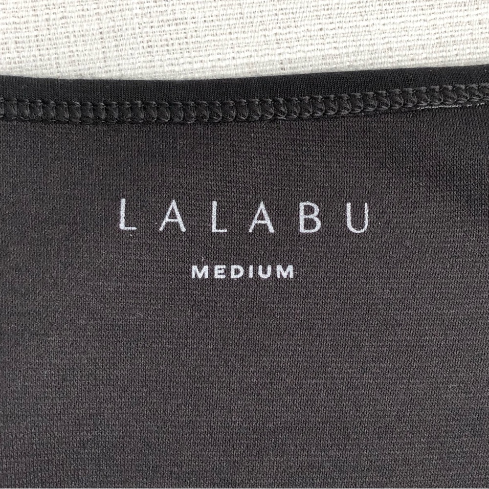 Lalabu Soothe Shirt Sleeveless Top | Black Size Medium - Picture 4 of 10